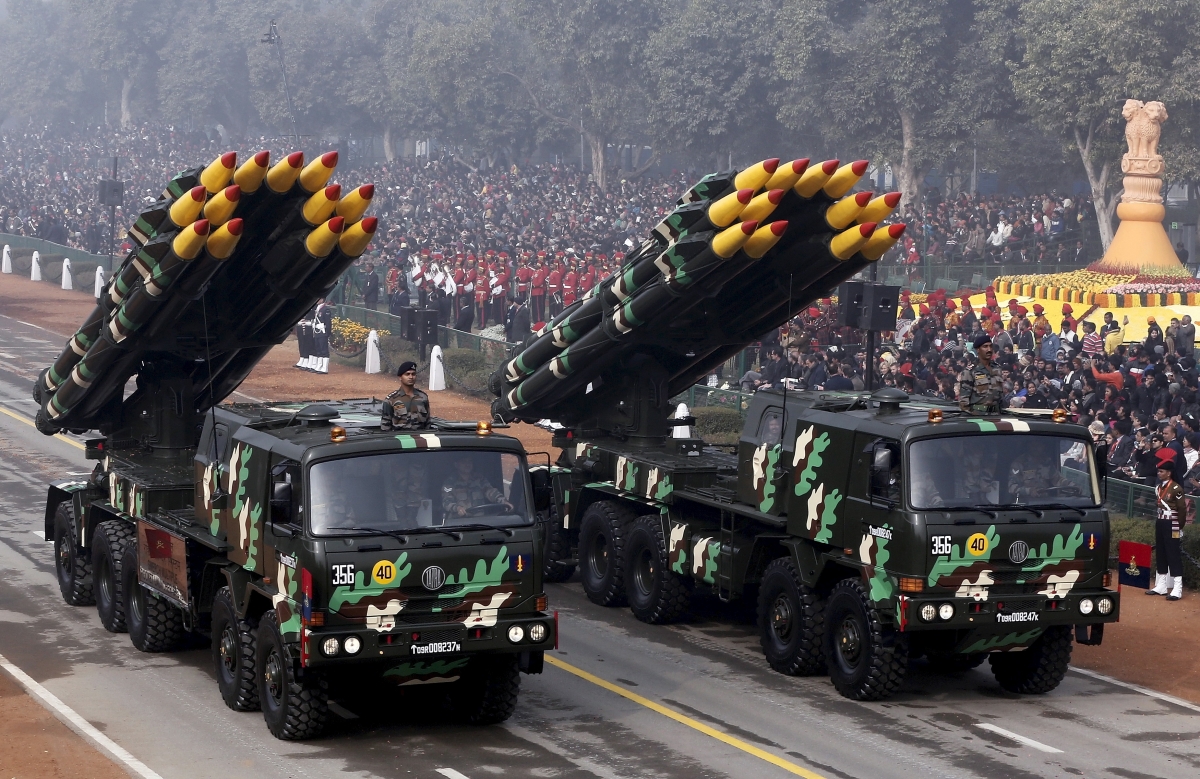 The export target for Defence equipment has been fixed at Rs 35,000 crore by 2025 | Exhibition Showcase